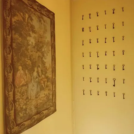 L'entree D'hotes Bar & Restaurant فندق مبيت وإفطار 4*