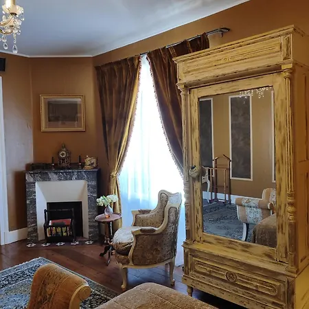 Oda ve Kahvaltı L'entree D'hotes Bar & Restaurant 4*