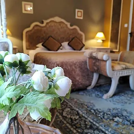 L'Entree Chambres D'Hotes Bar & Restaurant