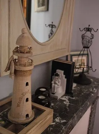 L'entree D'hotes Bar & Restaurant 4*