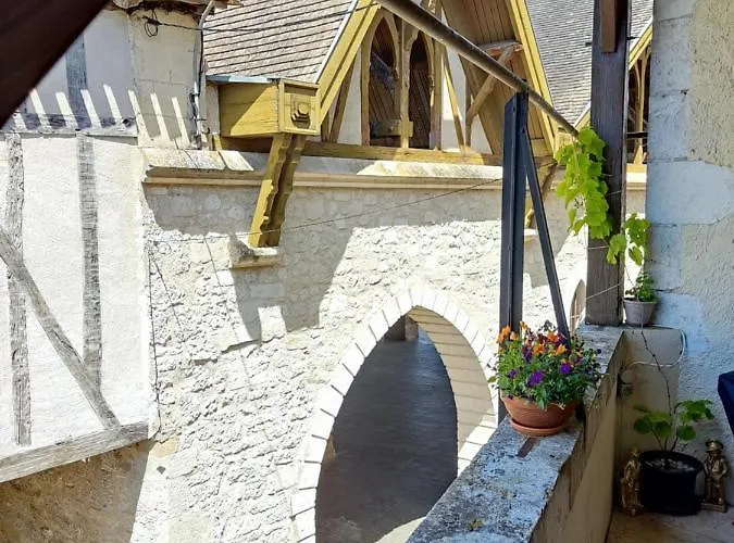 Bed & Breakfast L'entree D'hotes Bar & Restaurant 4*