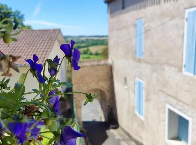 L'entree D'hotes Bar & Restaurant Bed & Breakfast 4*