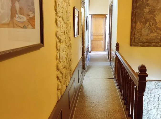 L'entree D'hotes Bar & Restaurant Bed & Breakfast Castillonnès