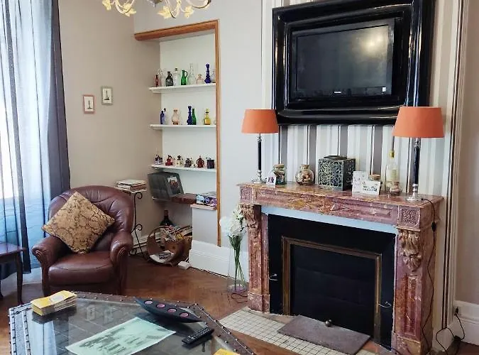 L'entree D'hotes Bar & Restaurant 4* Castillonnès