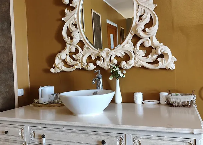 Bed & Breakfast L'entree D'hotes Bar & Restaurant