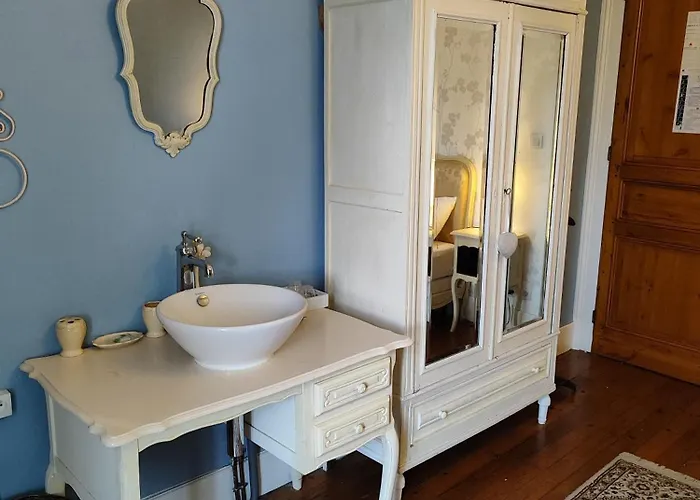 Bed & Breakfast L'entree D'hotes Bar & Restaurant 4*