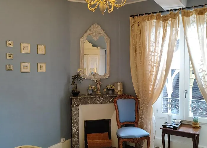 Bed & Breakfast L'entree D'hotes Bar & Restaurant