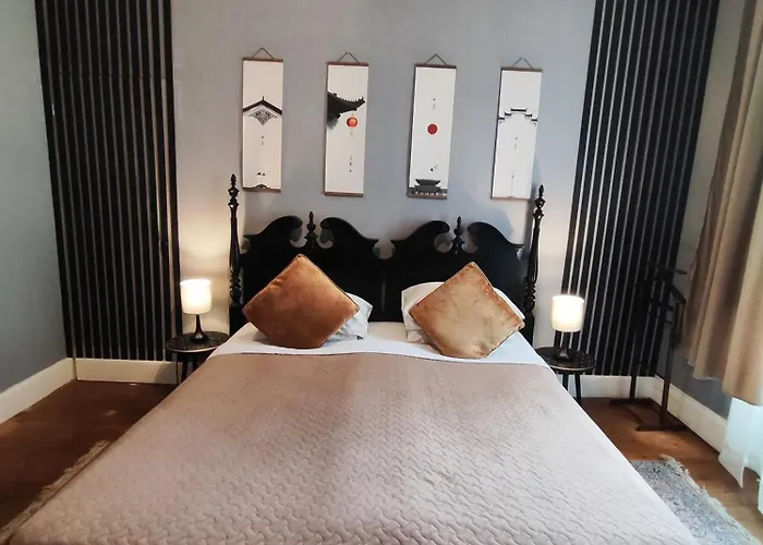 L'entree D'hotes Bar & Restaurant 4* Castillonnès