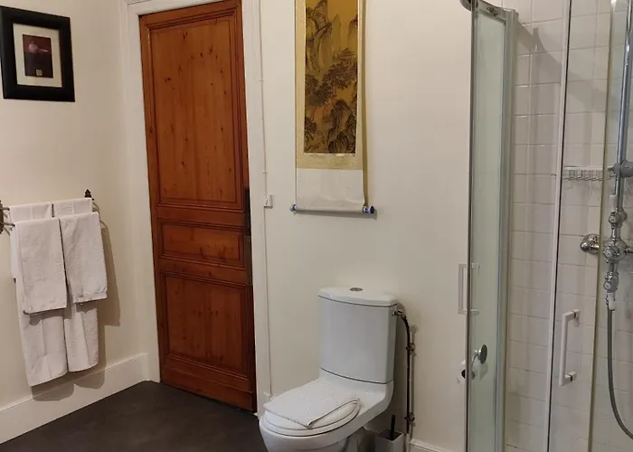 Bed & Breakfast L'entree D'hotes Bar & Restaurant