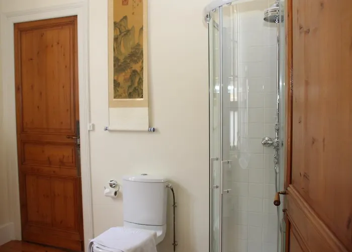 L'entree D'hotes Bar & Restaurant Bed & Breakfast Castillonnès