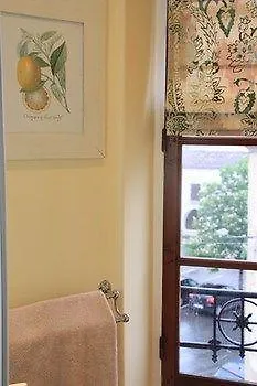 Bed & Breakfast L'entree D'hotes Bar & Restaurant 4*