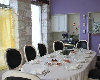 Bed & Breakfast L'entree D'hotes Bar & Restaurant Castillonnès