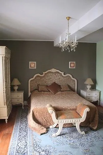 L'entree D'hotes Bar & Restaurant Bed & Breakfast 4*