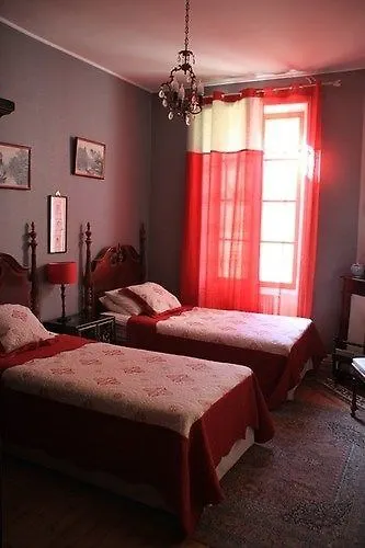 L'entree D'hotes Bar & Restaurant Bed & Breakfast